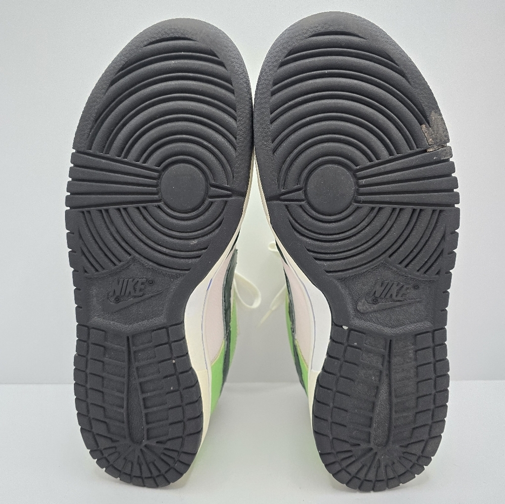 Nike | Y2K distressed Dunks lime hunter green sporty sneakers | MENS 8.5 - Picture 12 of 12
